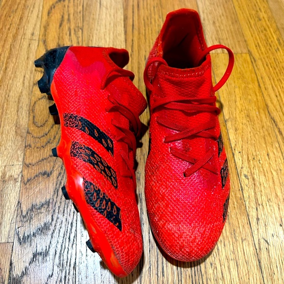 adidas Other - Kids soccer cleats, size US 4y